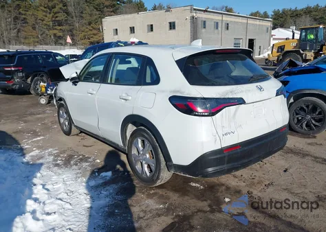 2023 Honda Hr-V Awd Lx z USA, uszkodzony, nr VIN 3CZRZ2H3XPM732354